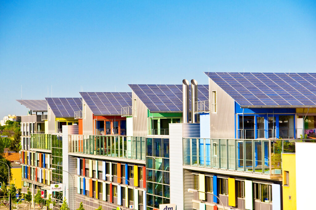 Comunità Energetiche Rinnovabili (CER): La Rivoluzione Green che Ti Paga per Condividere Energia comunita energetica